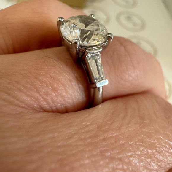 2.55ct G, VS2 Ideal Cut Tapered Baguette Engagement Ring - Picture 11 of 11